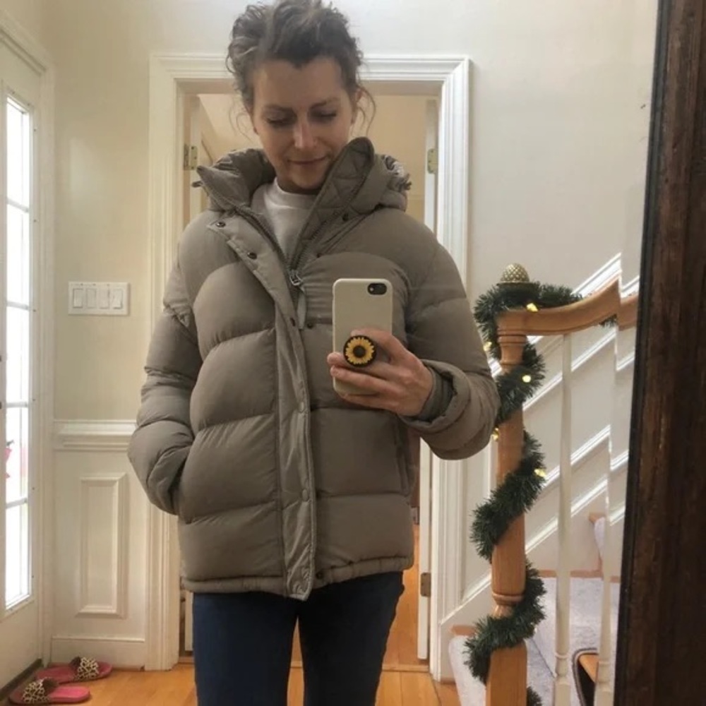 Aritzia TNA The Super Puff in Taupe Size XS